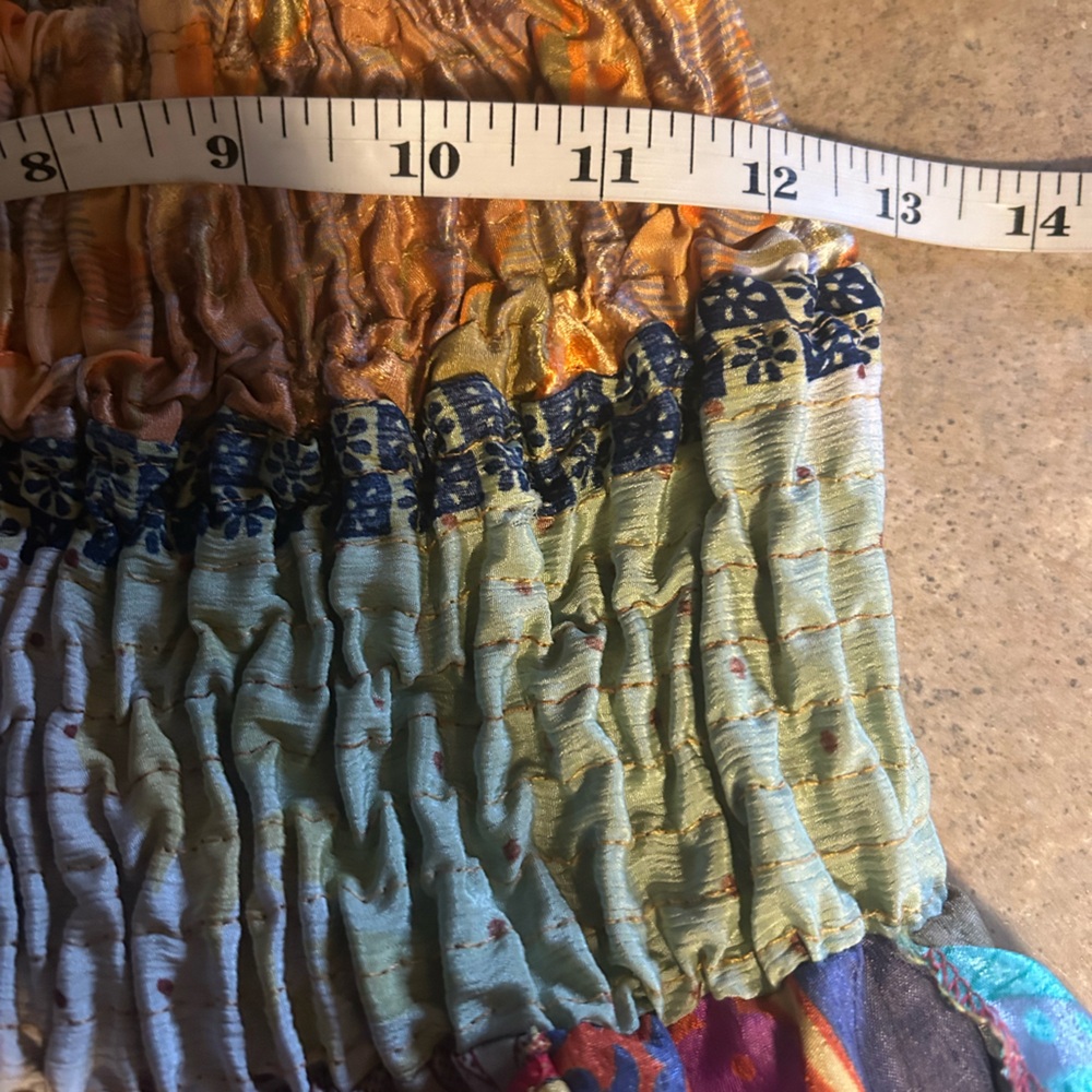 100% silk shirt - multi colored and print patchwork smocked halter top - Picture 7 of 8